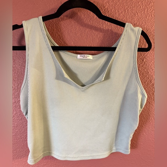 Ribbed Sleeveless Lounge Set in Soft Green | large - Picture 3 of 8